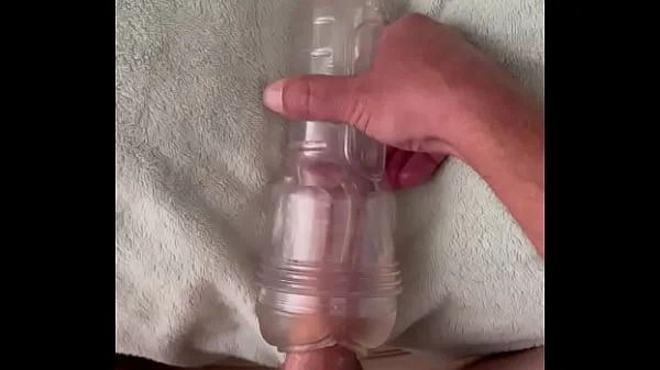 Vocal male fucking his fleshlight