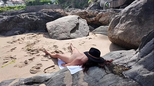 Suddenly a Stranger sneaks up and starts Touching Milf`s hairy Pussy on the Beach