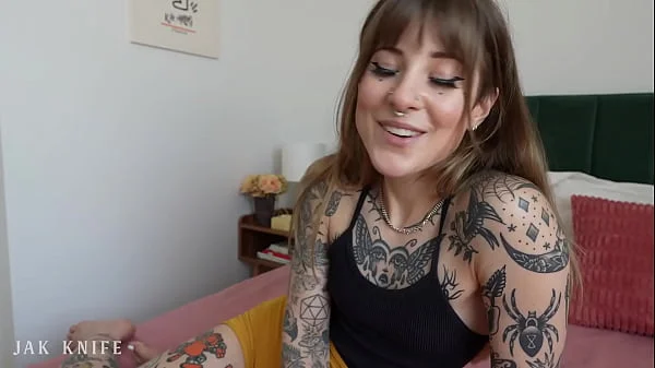 My girlfriend's hot tatted sister begs for a creampie - Awlivv