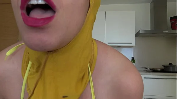 Arab Cuckold Slut In Hijab