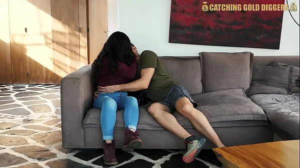 Mexican Teen Dancing With A HUGE ASS Makes Spanish Guy Horny