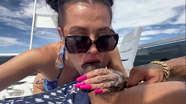 Horny little slut give sloppy blow job and hardcore amateur fucking on a boat